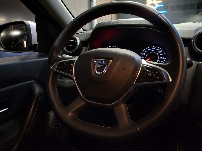 DACIA DUSTER 1.3 TCE 131cv GPF 4x2 PRESTIGE /CAMERA DE RECUL+CARPLAY+ SUIVI COMPLET RENAULT+KEY LESS