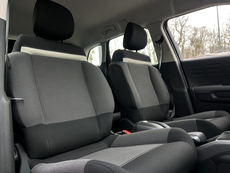 CITROEN C3 AIRCROSS FEEL BUSINESS 1.2 110 BOITE AUTO EAT6 GPS APPLE CARPLAY & ANDROID Garantie 1 an