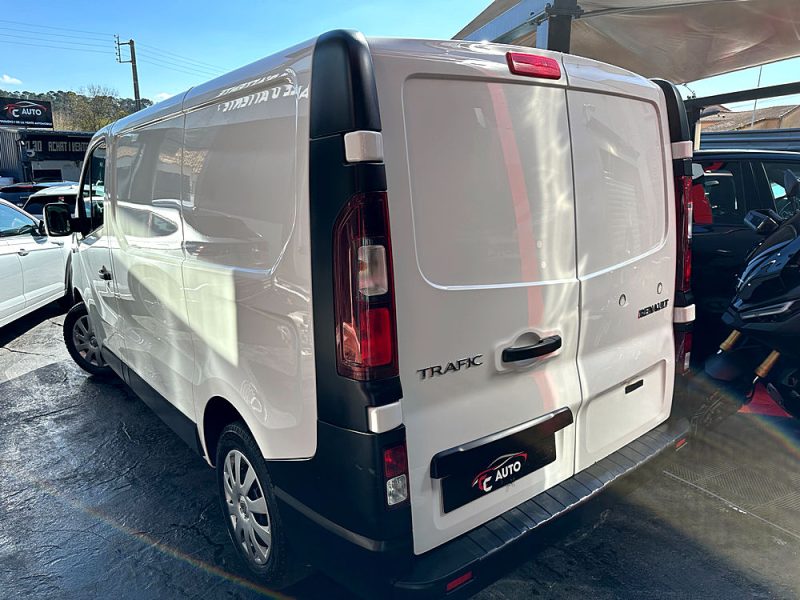RENAULT TRAFIC III Fourgon 2018