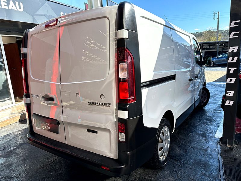 RENAULT TRAFIC III Fourgon 2018