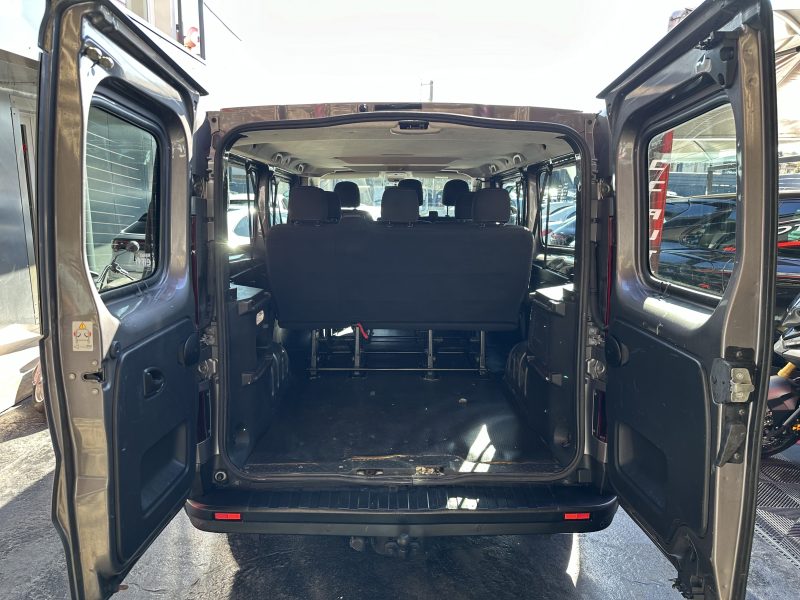 RENAULT TRAFIC III Autobus/Autocar 2017