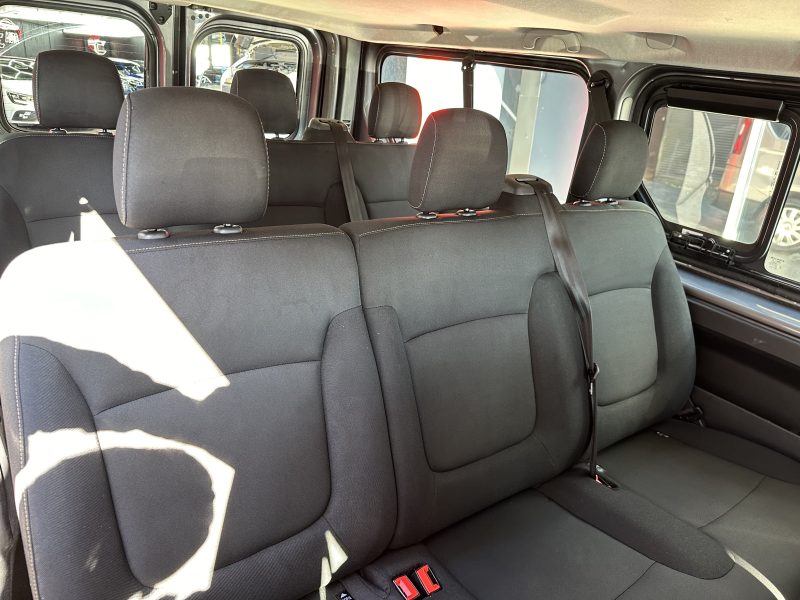 RENAULT TRAFIC III Autobus/Autocar 2017