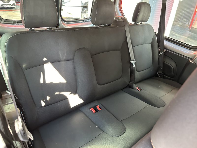 RENAULT TRAFIC III Autobus/Autocar 2017