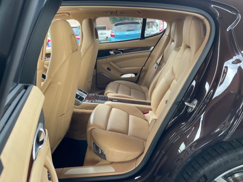 PORSCHE PANAMERA 2009