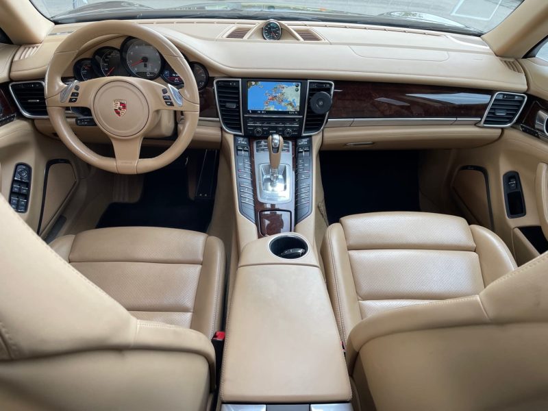 PORSCHE PANAMERA 2009