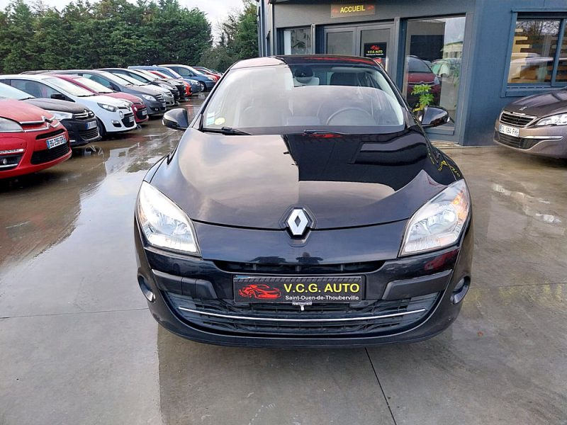 RENAULT MEGANE III 1.9 dCi 130 Bose