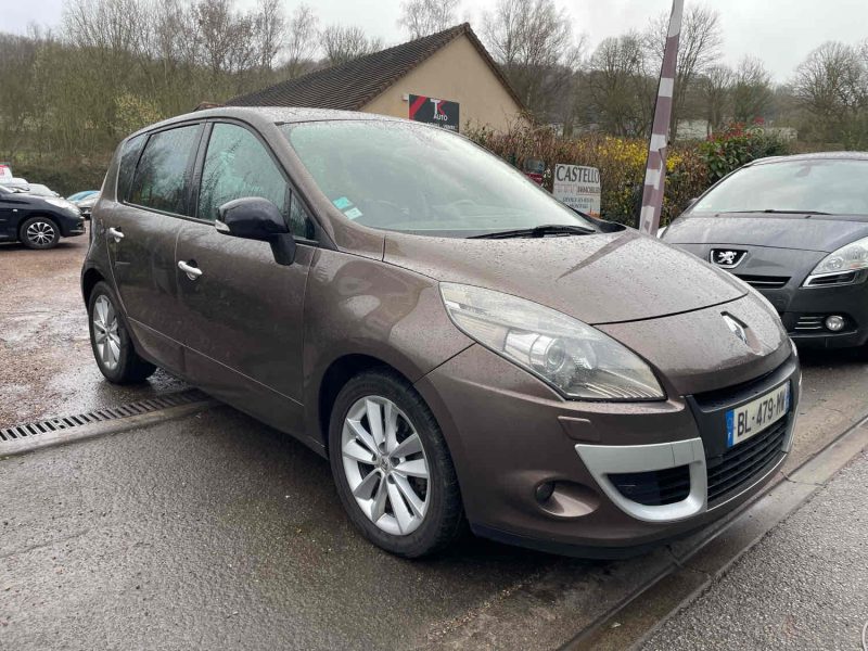 RENAULT SCÉNIC III 2.0DCI 150CV