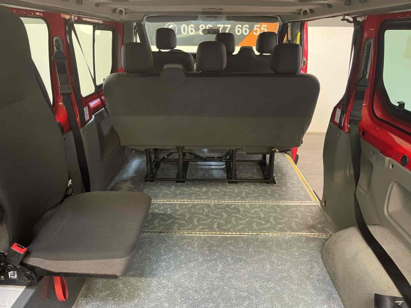 RENAULT TRAFIC II  2009