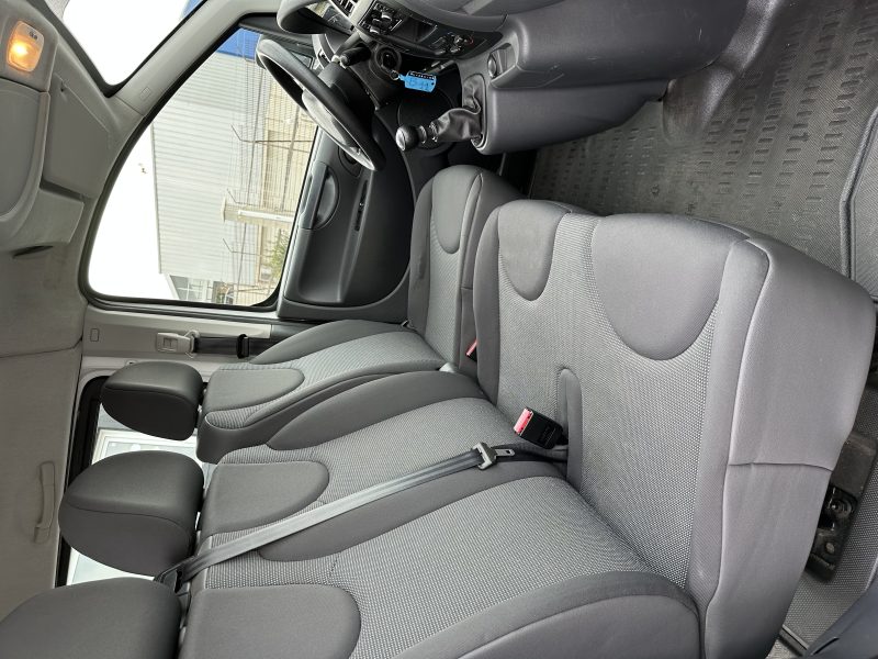 PEUGEOT EXPERT TEPEE 2.0 HDi 100ch 9 PLACES TVA RECUP