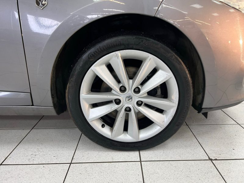 RENAULT MEGANE III Grandtour 2.0 dCi 150cv