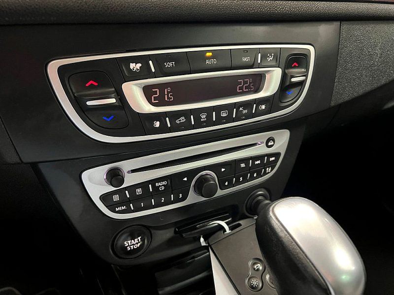 RENAULT MEGANE III Grandtour 2.0 dCi 150cv