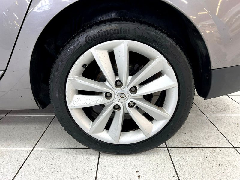 RENAULT MEGANE III Grandtour 2.0 dCi 150cv