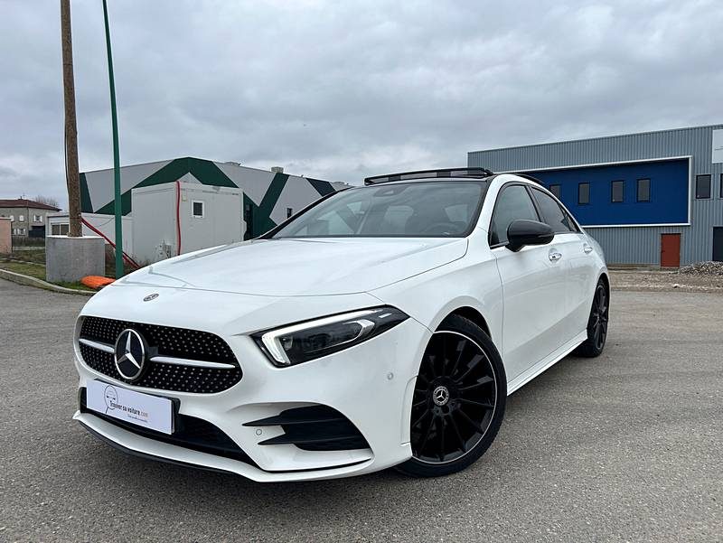 MERCEDES-BENZ CLASSE A 180D BERLINE AMG LINE