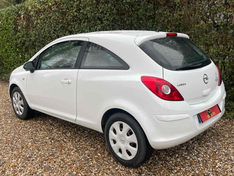 OPEL CORSA D 2011 1.0 65cv