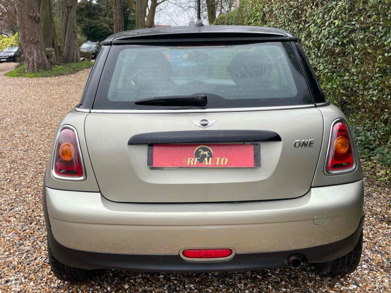 MINI MINI 2007 1.4 One (95Ch)