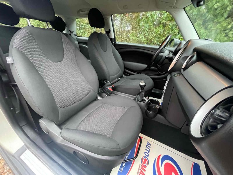 MINI MINI 2007 1.4 One (95Ch)