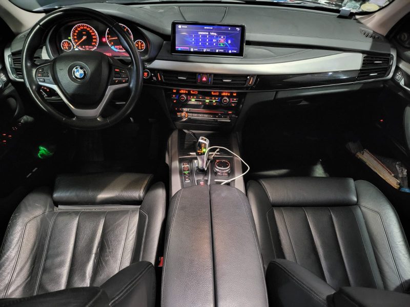 BMW X5 30d 258cv Lounge Plus xDrive BVA / TOIT OUVRANT/SIEGES CHAUFFANT/CAMERA DE RECUL