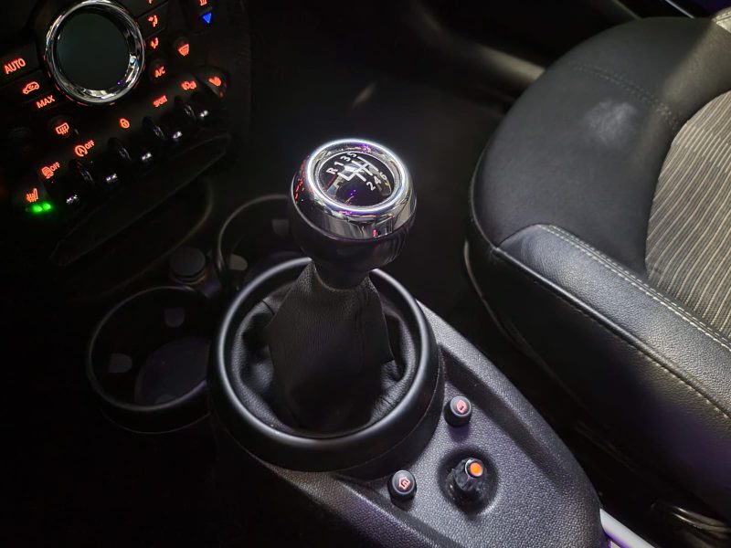 MINI COUNTRYMAN COOPER S 1.6 i ALL4 184cv /SIEGES CHAUFFANTS+LUMIERES D'AMBIANCE+REGULATEUR/LIMITEUR