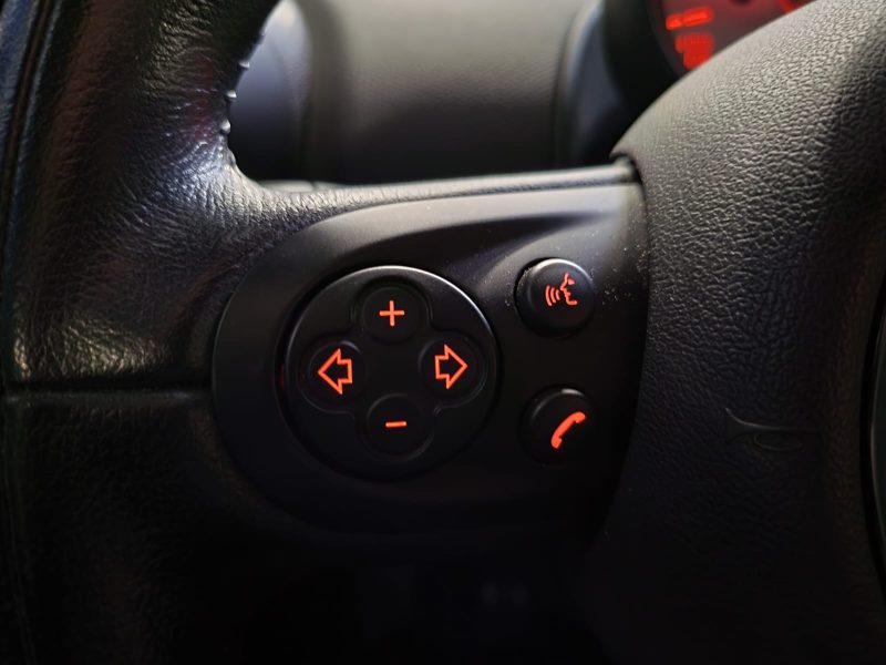 MINI COUNTRYMAN COOPER S 1.6 i ALL4 184cv /SIEGES CHAUFFANTS+LUMIERES D'AMBIANCE+REGULATEUR/LIMITEUR