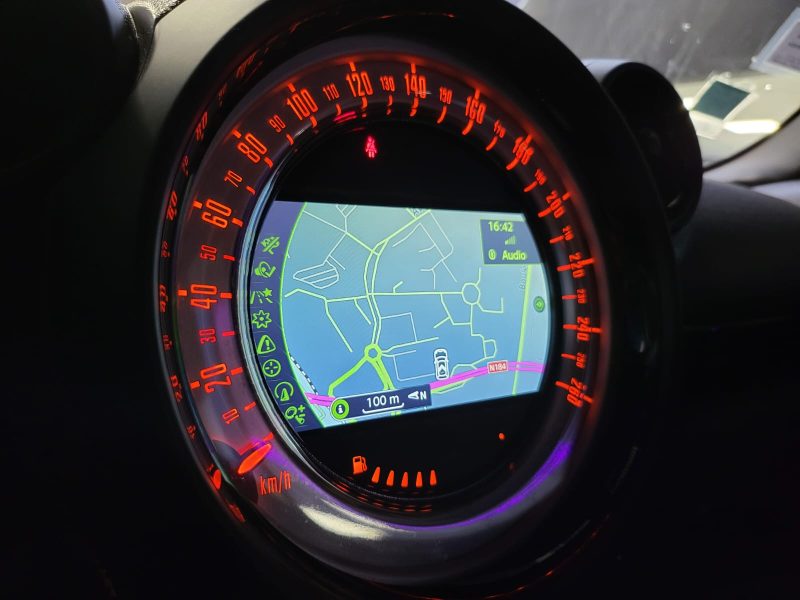 MINI COUNTRYMAN COOPER S 1.6 i ALL4 184cv /SIEGES CHAUFFANTS+LUMIERES D'AMBIANCE+REGULATEUR/LIMITEUR