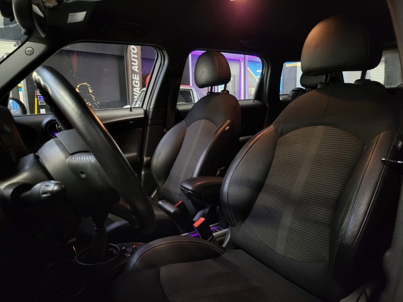 MINI COUNTRYMAN COOPER S 1.6 i ALL4 184cv /SIEGES CHAUFFANTS+LUMIERES D'AMBIANCE+REGULATEUR/LIMITEUR