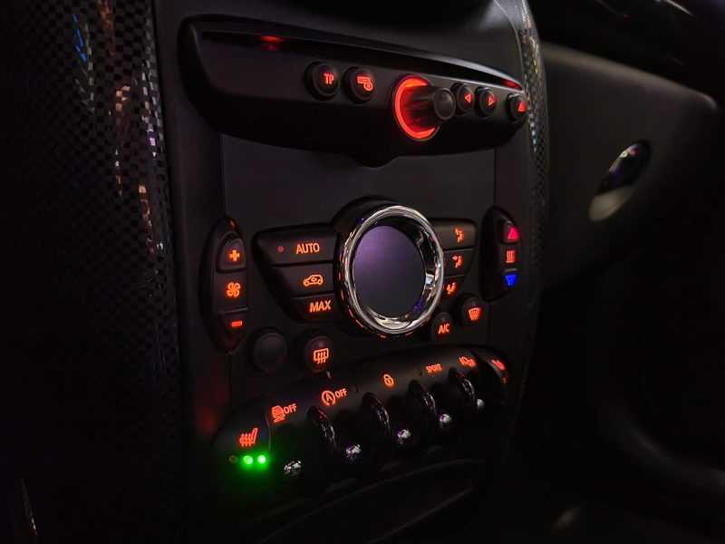 MINI COUNTRYMAN COOPER S 1.6 i ALL4 184cv /SIEGES CHAUFFANTS+LUMIERES D'AMBIANCE+REGULATEUR/LIMITEUR