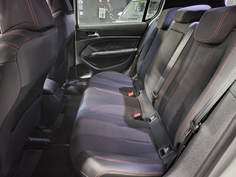 PEUGEOT 308 2017 1.2 PURE TECH 130CV GT LINE/ SONO DENON/ FULL SUIVI PEUGEOT/ MODE DYNAMIQUE