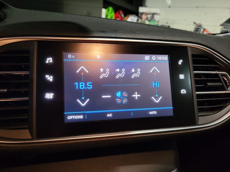 PEUGEOT 308 1.5 BlueHDi 131cv EAT8 CARPLAY / REGULATEUR / MODES DE CONDUITE