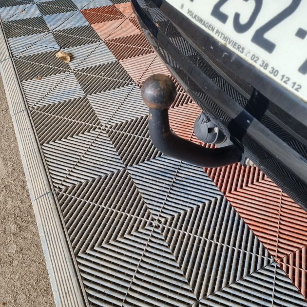 VOLKSWAGEN POLO V 2015