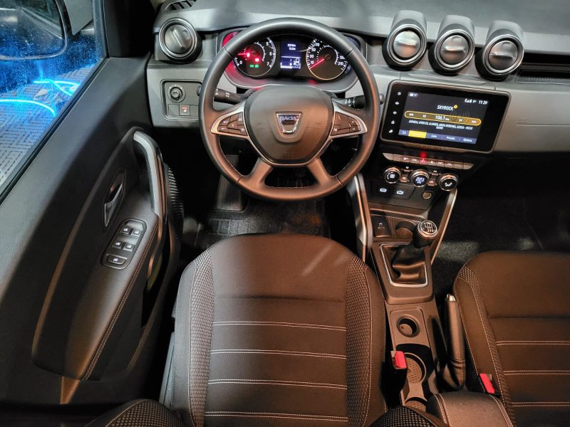 DACIA DUSTER II 1.5 BluedCi 115cv Prestige+ BVM6 / DEMARRAGE SANS CLE/DETECTION ANGLES MORTS/CAMERA 