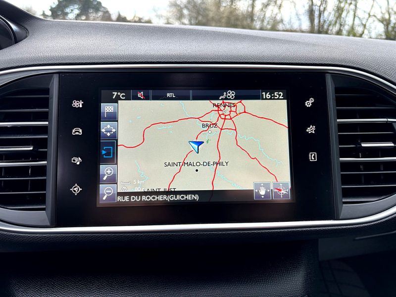 Peugeot 308 SW ll 1.2 E-THP 130 CH BVM6 ALLURE