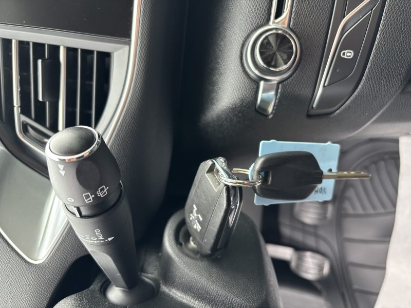 Peugeot 308 SW ll 1.2 E-THP 130 CH BVM6 ALLURE