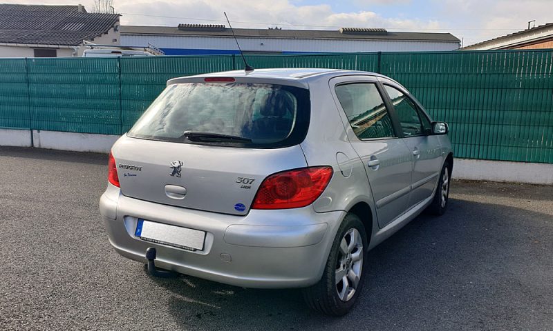 PEUGEOT 307 2.0 HDi 16V 136ch FAP Sport