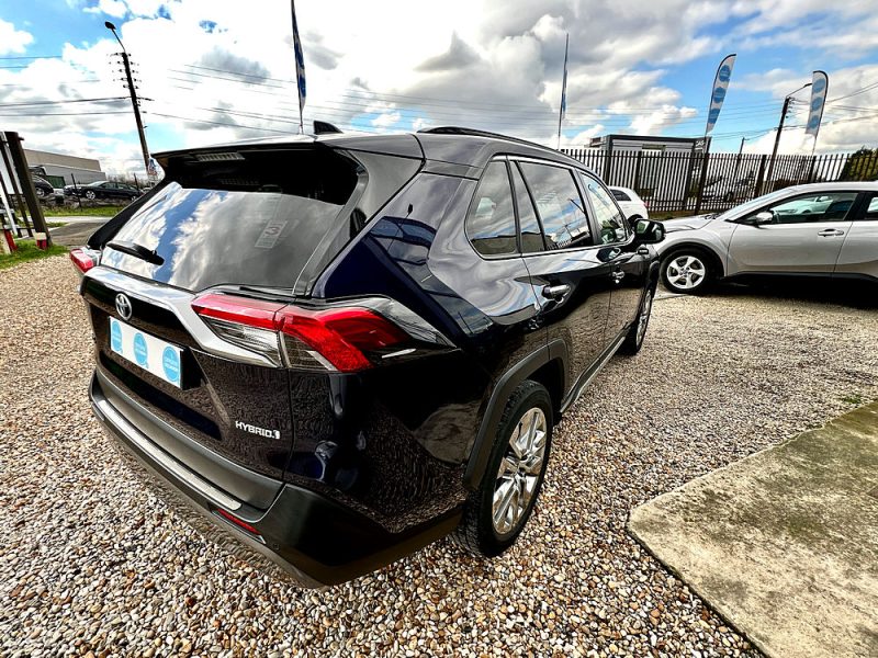 TOYOTA RAV 4 V 2WD 218cv LOUNGE 2022