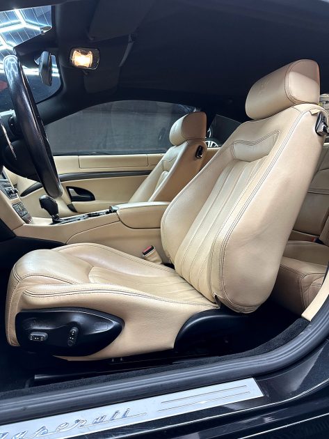 MASERATI GRAN TURISMO I 2009