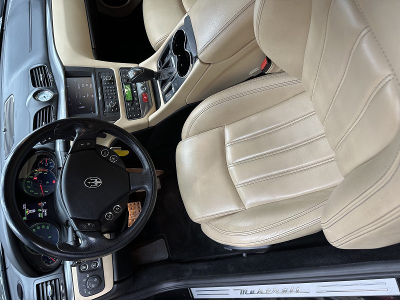 MASERATI GRAN TURISMO I 2009
