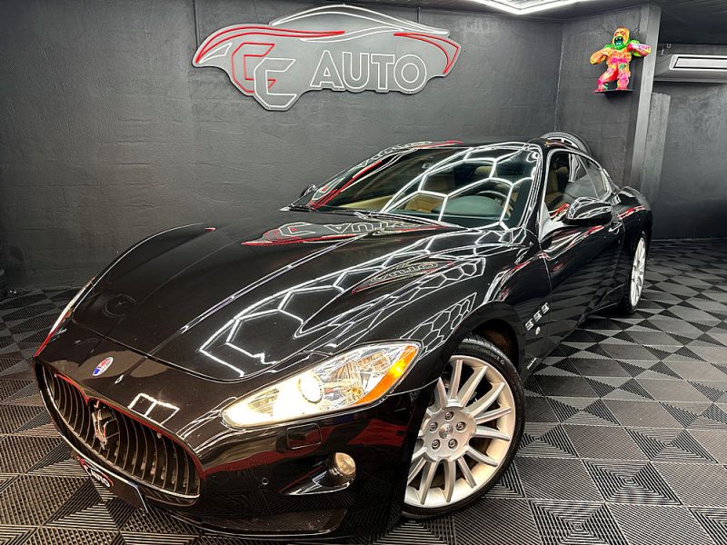 MASERATI GRAN TURISMO I 2009