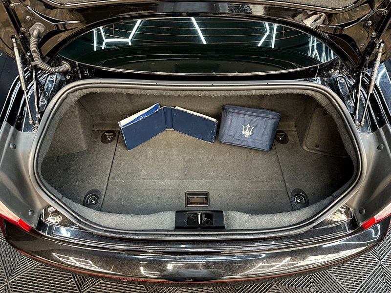 MASERATI GRAN TURISMO I 2009