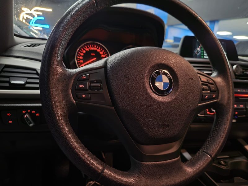 BMW SERIE 1 (F20) 118 i BVM6 136cv BUSINESS / PHARES LED / GPS / RADAR AV ET AR