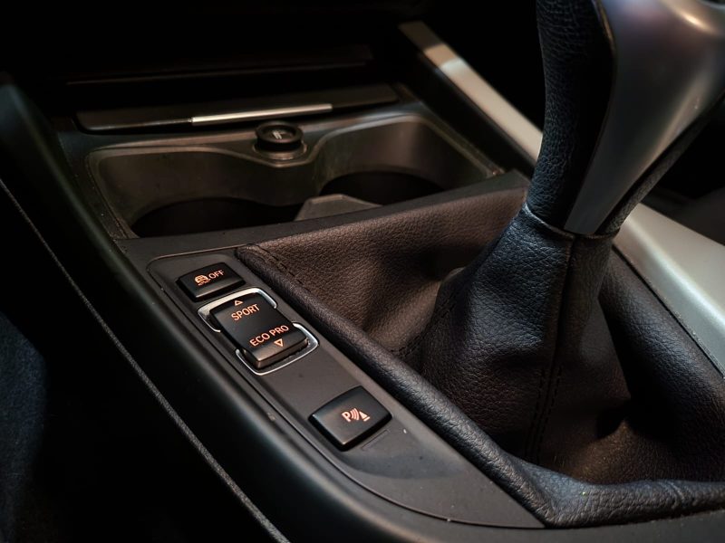 BMW SERIE 1 (F20) 118 i BVM6 136cv BUSINESS / PHARES LED / GPS / RADAR AV ET AR