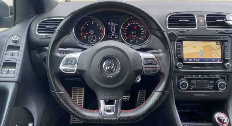 Volkswagen Golf VI GTI 2.0 TSI 210ch 