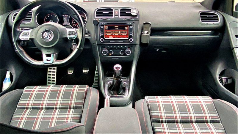 Volkswagen Golf VI GTI 2.0 TSI 210ch 