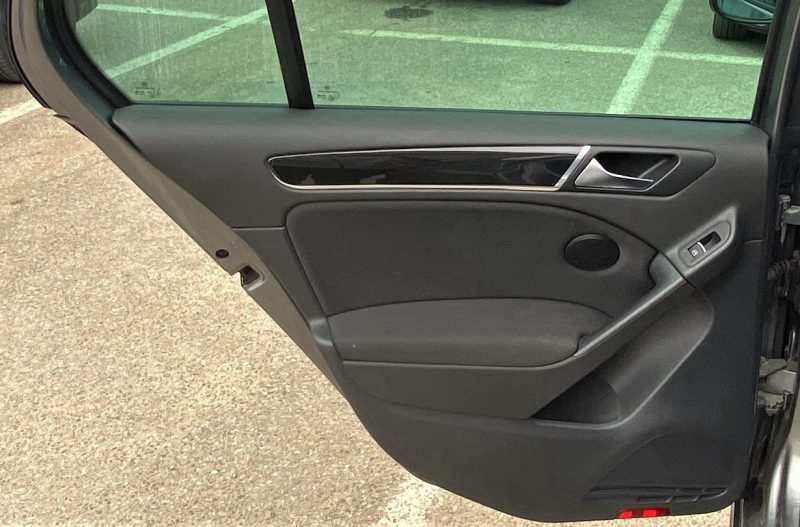 Volkswagen Golf VI GTI 2.0 TSI 210ch 