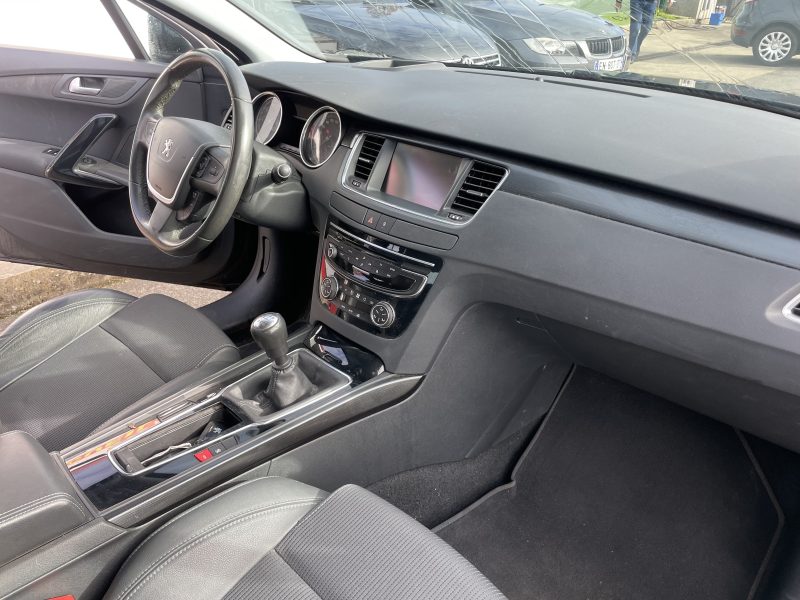 PEUGEOT 508 I 2015