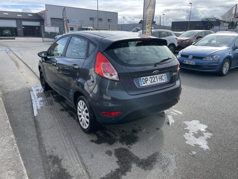 FORD FIESTA VI 2015