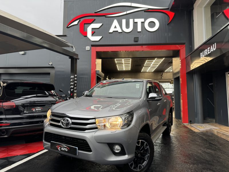 TOYOTA HILUX 2017