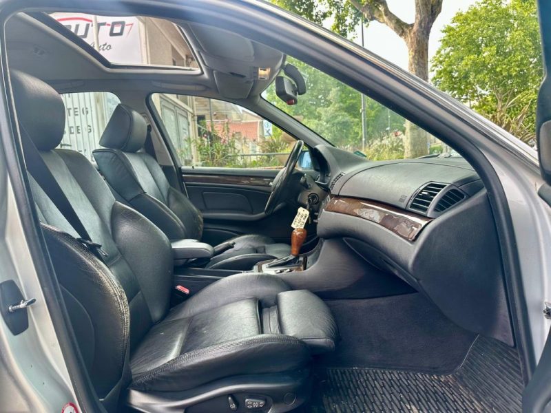 BMW 330i E46 231ch PACK LUXE