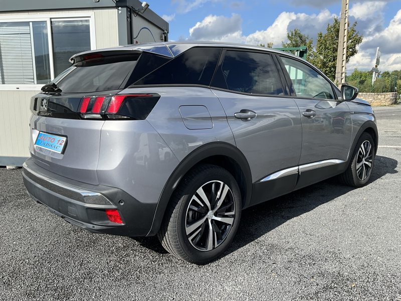 PEUGEOT 3008 SUV 2020