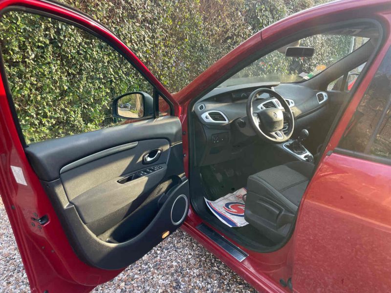 RENAULT SCÉNIC III 2010 1.5 dCi 106cv