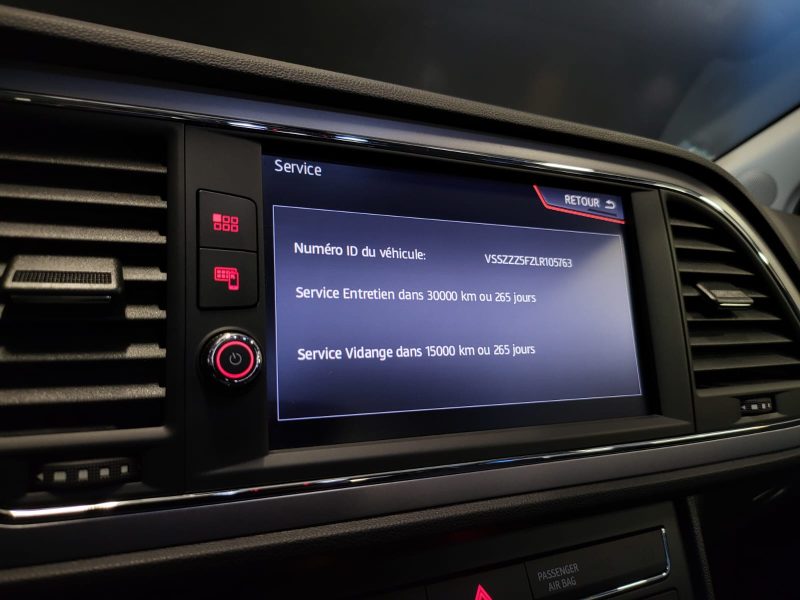 SEAT LEON 1.0 TSI BVM6 115cv STYLE / SUIVI COMPLET / RADAR DE RECUL / PHARES LED / GPS TACTILE